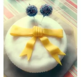 IDEES CREATIVES : Tuto - Réaliser un gâteau décoré avec des pop cakes
