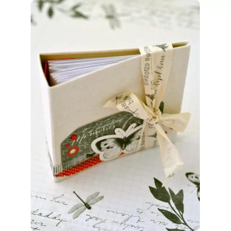 IDEES CREATIVES : Tuto : réaliser un carnet "Cabinet de curiosités" par Toga
