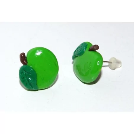 IDEES CREATIVES : Tuto : Réaliser une pomme verte en pâte polymère, par Madiwi