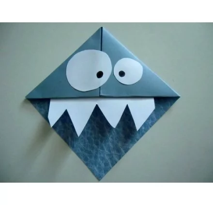 IDEES CREATIVES : Tuto : Réaliser un petit monstre en papier, par Madiwi