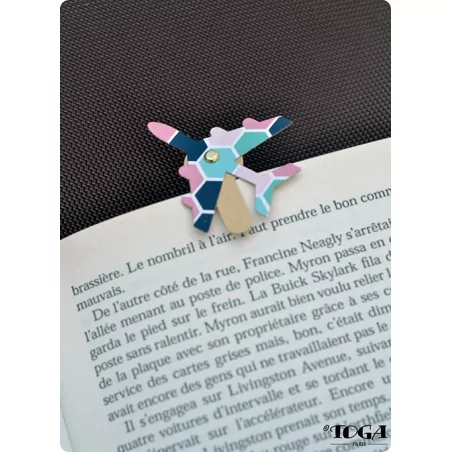 IDEES CREATIVES : Tuto : Réaliser un mini marque-page, par Toga