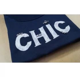 IDEES CREATIVES : Tuto : Customiser un t-shirt, par Jenni Melo
