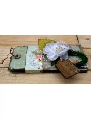 IDEES CREATIVES : Tuto : Réaliser un mini-album en tags, par Françoise