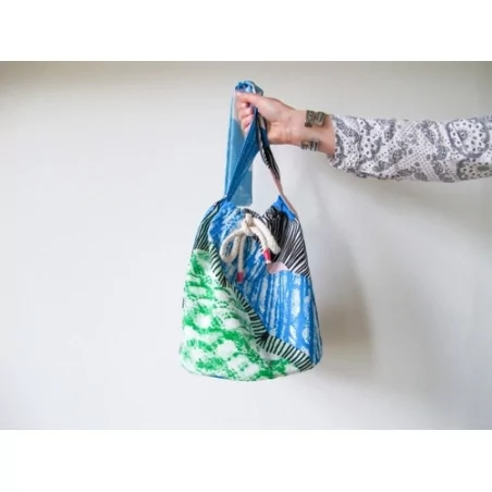 IDEES CREATIVES : Vidéo - Réaliser un sac bourse, par A Cardboard Dream
