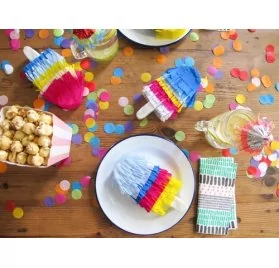 IDEES CREATIVES : Tuto : Réaliser des mini piñatas, par A Cardboard Dream