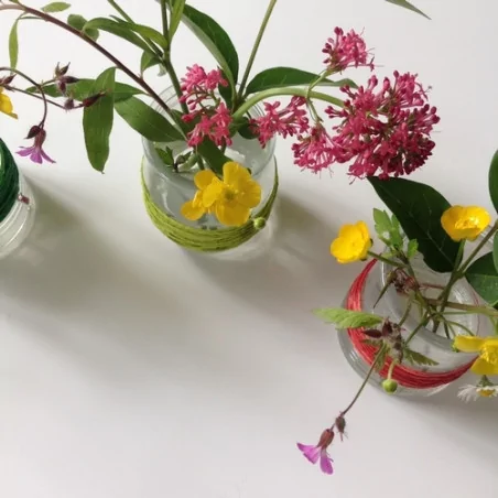 IDEES CREATIVES : Tuto : Réaliser des minis vases recup', par Caroline