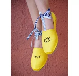 IDEES CREATIVES : Tuto : Customiser des espadrilles, par Kit by Klo