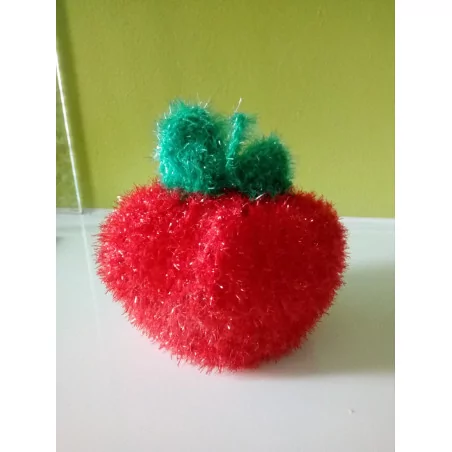 IDEES CREATIVES : Tuto : Confectionnez vous-même votre propre éponge en forme de fraise, par Nadia