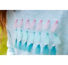 Tuto - Customisation d'un vêtement pour enfants - Le sweat avec la tulle