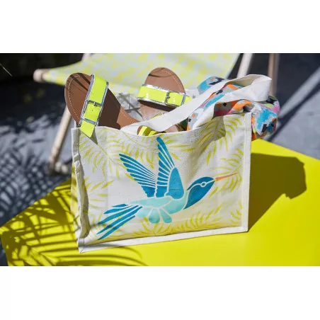 IDEES CREATIVES : Tuto - Customisation de sacs de vacances - Le sac en toile - Le sac avec l'oiseau