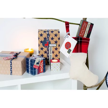 IDEES CREATIVES : Idée créative - Noël Ecossais - La décoration de l'arbre - La botte en tissu et sa carte