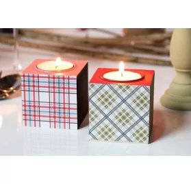 IDEES CREATIVES : Idée créative - Noël Ecossais - La décoration de la table - Les petites bougeoirs cubiques