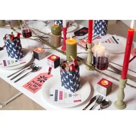 Idée créative - Noël Ecossais - La décoration de la table - Les petites bougeoirs cubiques